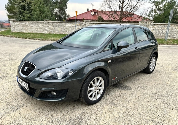 Seat Leon cena 22900 przebieg: 145000, rok produkcji 2011 z Bielsk Podlaski małe 352